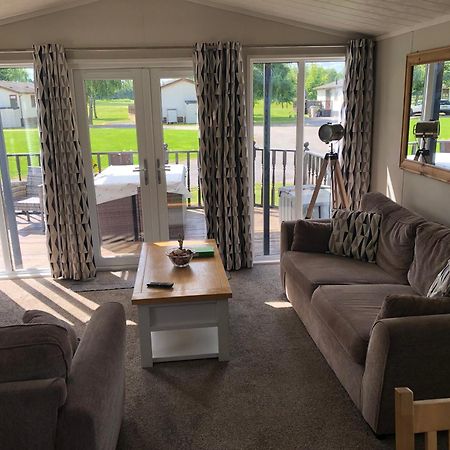 Bumblebee Lodge Tydd St. Giles Extérieur photo